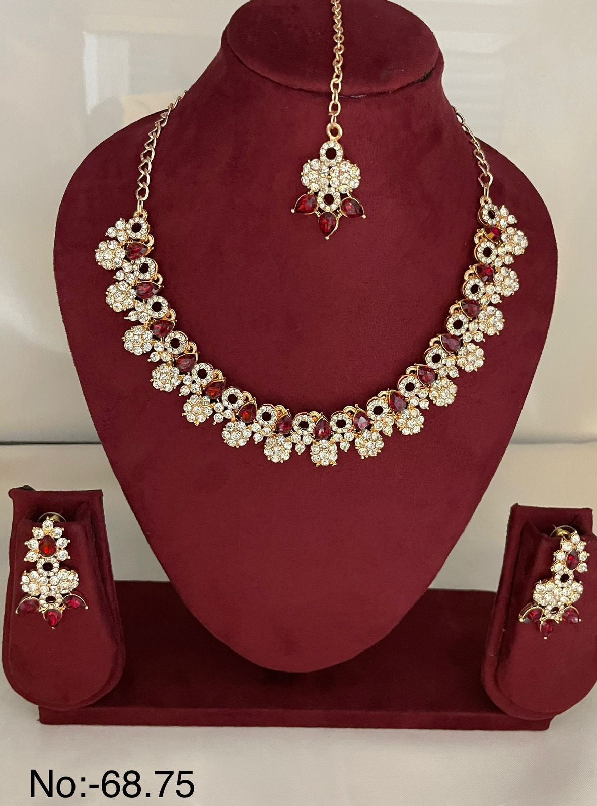 Beautiful Colour Diamond Necklace Mang tikka