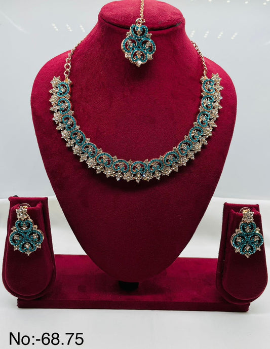 Beautiful Necklace With Earring